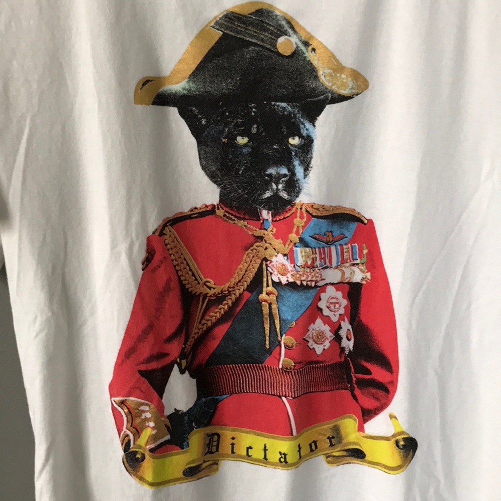 UMM Cat Dictator band tee.Sz. M.